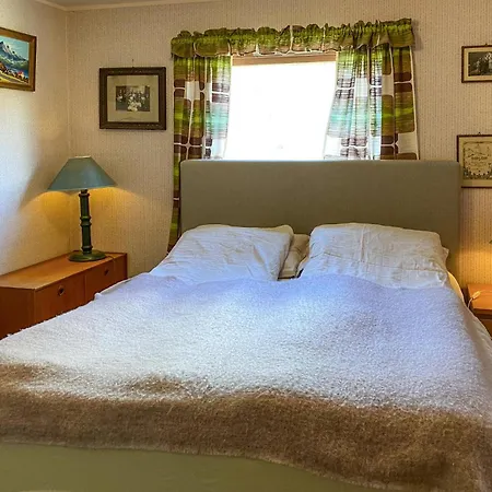 5 Bedroom Awesome Home In Valldal Valldal